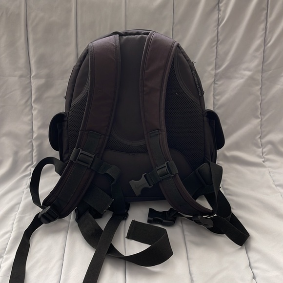 Lowepro camera backpack - Picture 4 of 7